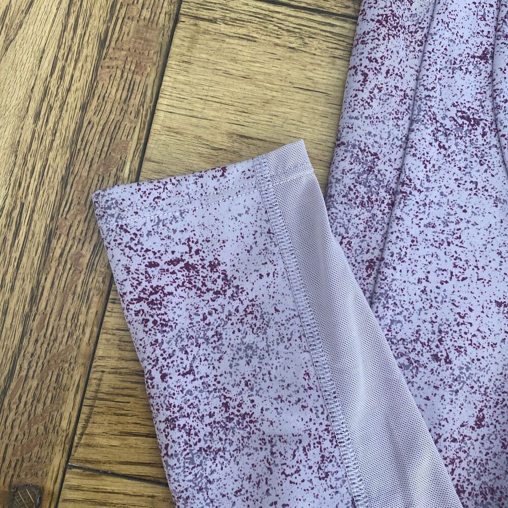Gymshark Chalk Women's Mallow Purple Splatter Leggings Size XS Stretch Pockets - Picture 6 of 10